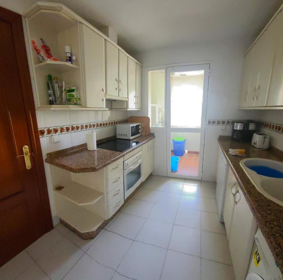Apartment 2 Bedroom Overlooking Mediterranean, 2 Outdoor Pools La Cala De Mijas