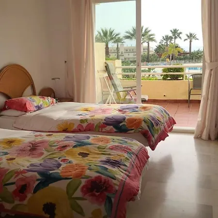 2 Bedroom Apartment Overlooking Mediterranean, 2 Outdoor Pools La Cala De Mijas Extérieur photo