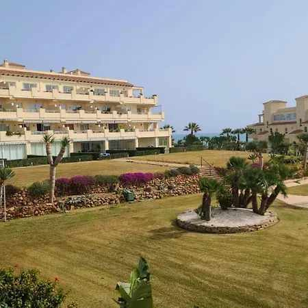 2 Bedroom Apartment Overlooking Mediterranean, 2 Outdoor Pools La Cala De Mijas Extérieur photo