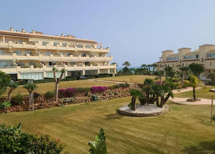 2 Bedroom Apartment Overlooking Mediterranean, 2 Outdoor Pools