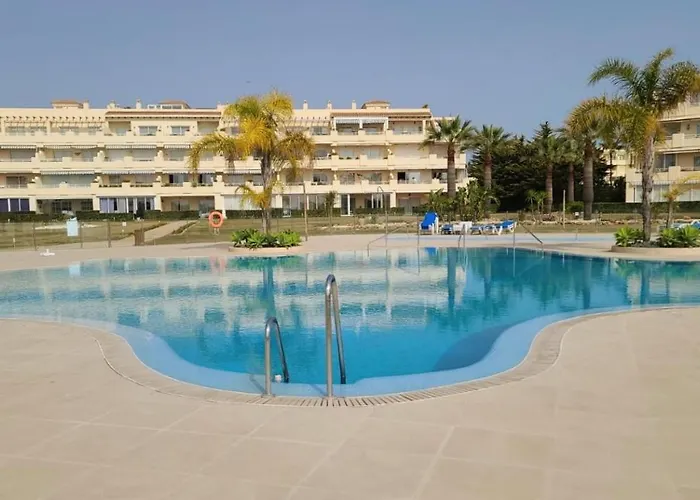 2 Bedroom Apartment Overlooking Mediterranean, 2 Outdoor Pools