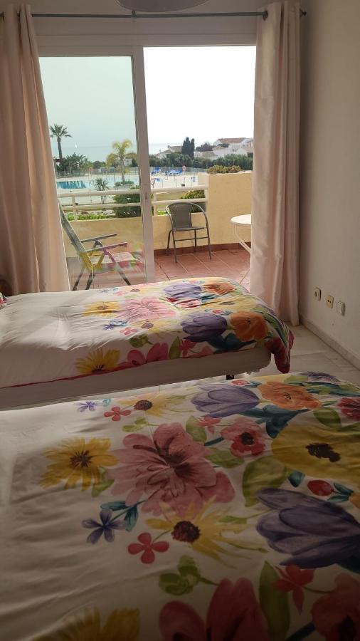 2 Bedroom Overlooking Mediterranean, 2 Outdoor Pools